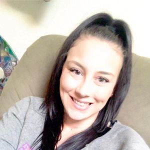 Meet your Posher, Alyssa